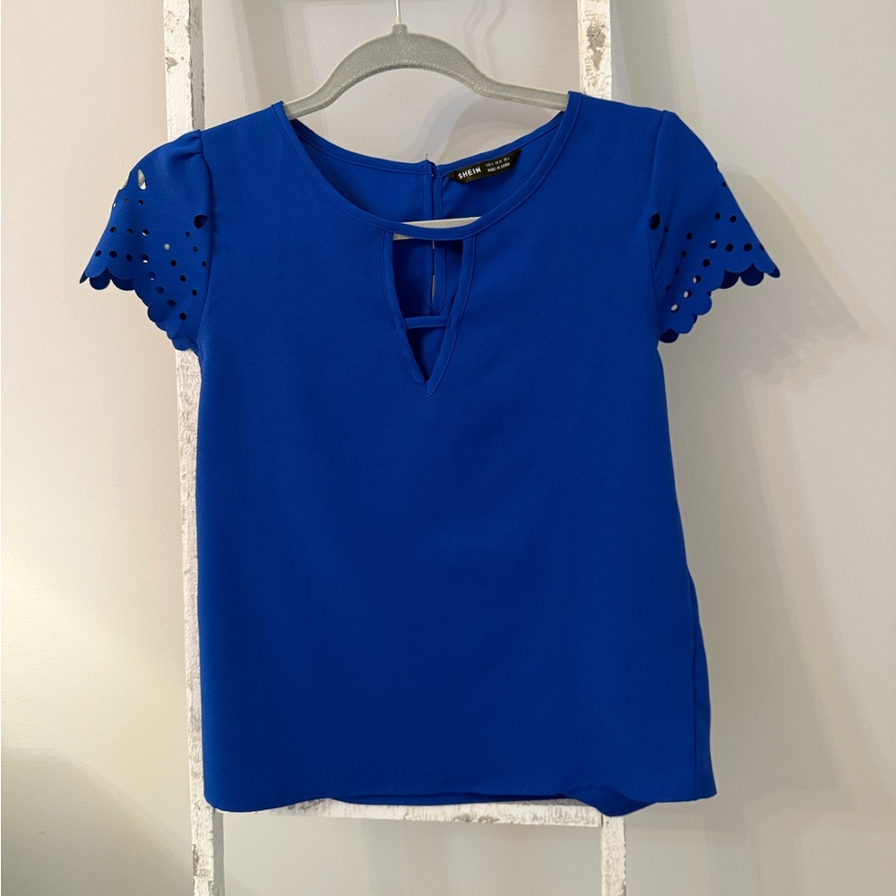 Euc-SHEIN Royal Blue Eyelet Sleeve Blouse size small